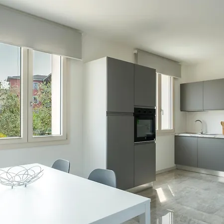 Garibaldi Apartment